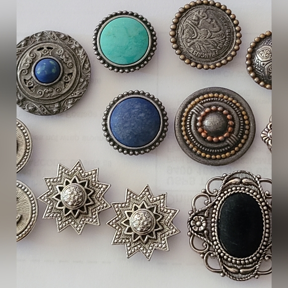 Vintage LOT 14 Snap Open Button Covers Star Moon Heart and more designs - Picture 7 of 16